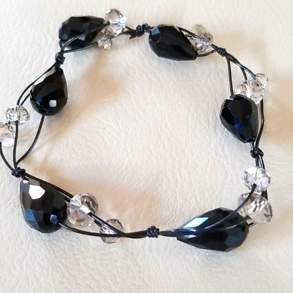 Vintage Glass And Crystal Beaded Stretch Bracelet - Picture 4 of 12